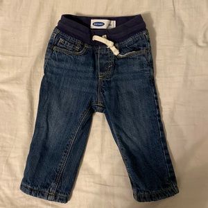 Old navy jeans with lined fleece size 12-18 months